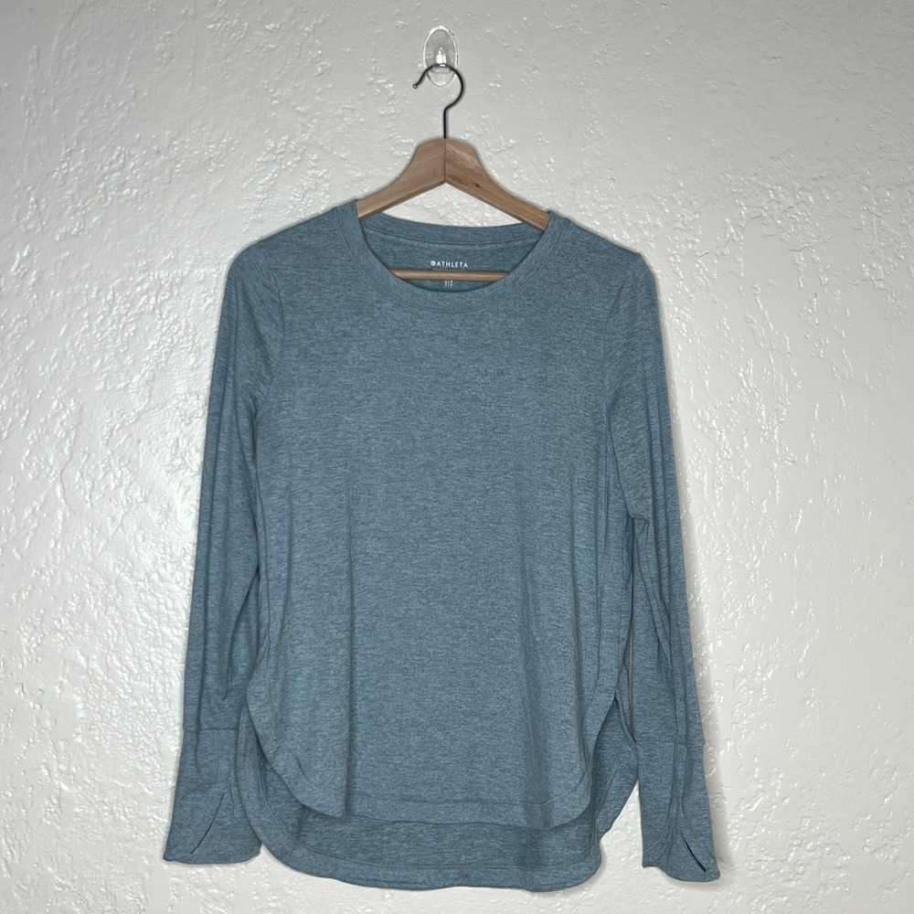 Athleta Womens Small Teal Blue Heathered Long Sleeve Thumbhole Tulip Hem Top